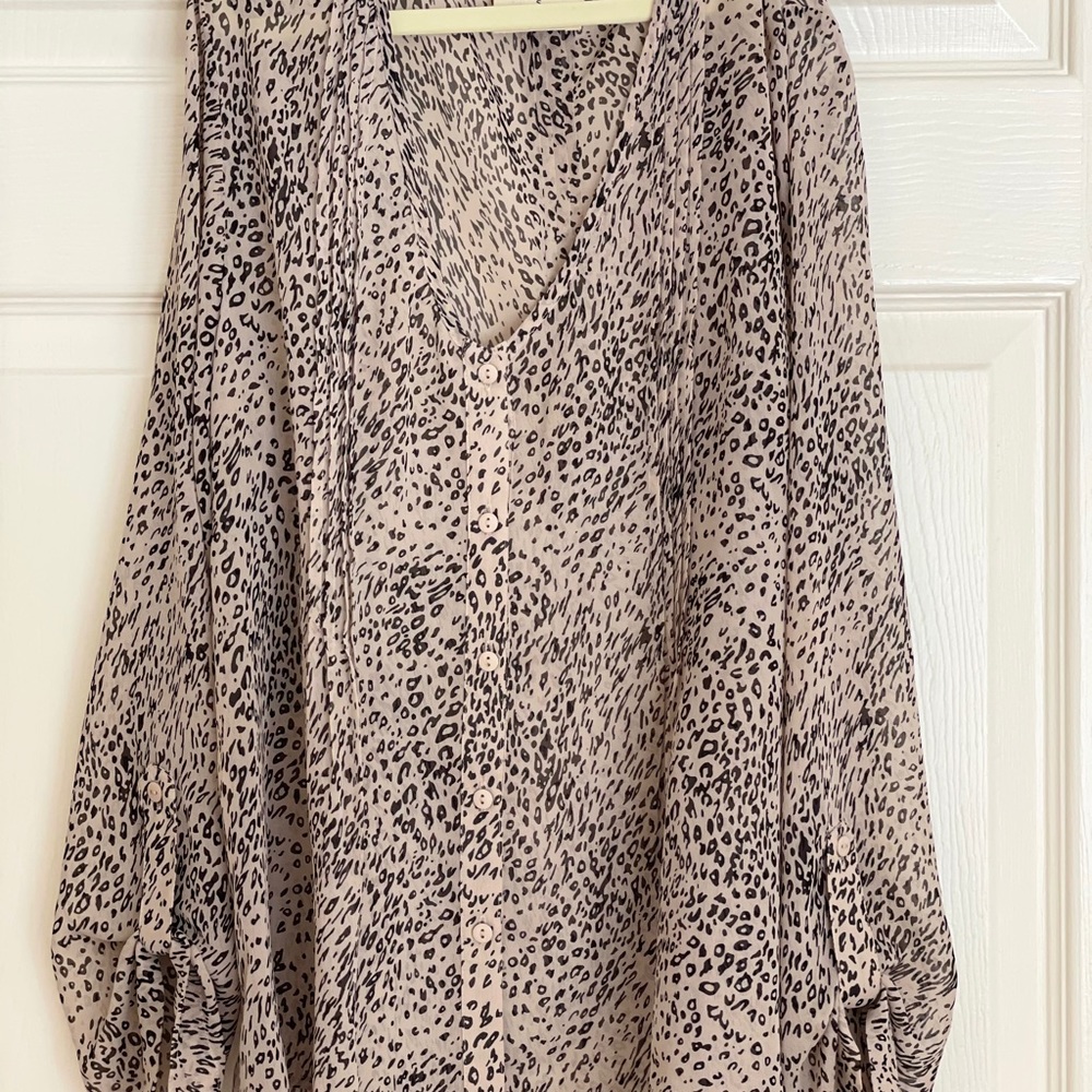 Pins & needles leopard print blouse size small